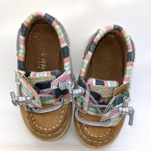 Beige Faux-Leather
Boat Shoes